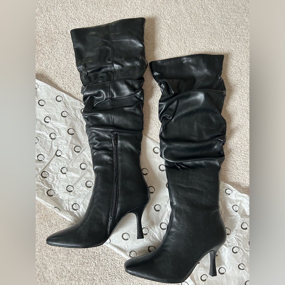 Journee Collection Kindy Boots